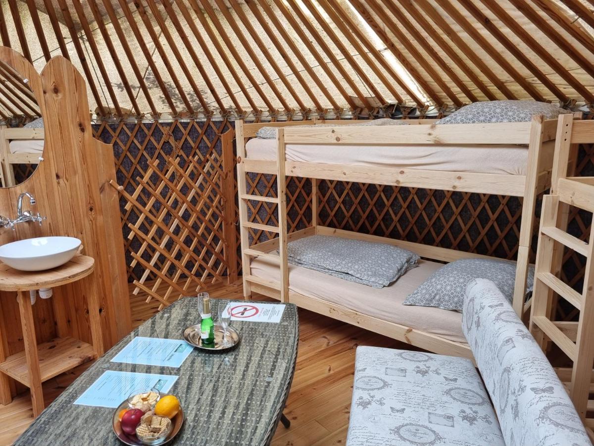 Jurta Hotel Balatongyoeroek 外观 照片