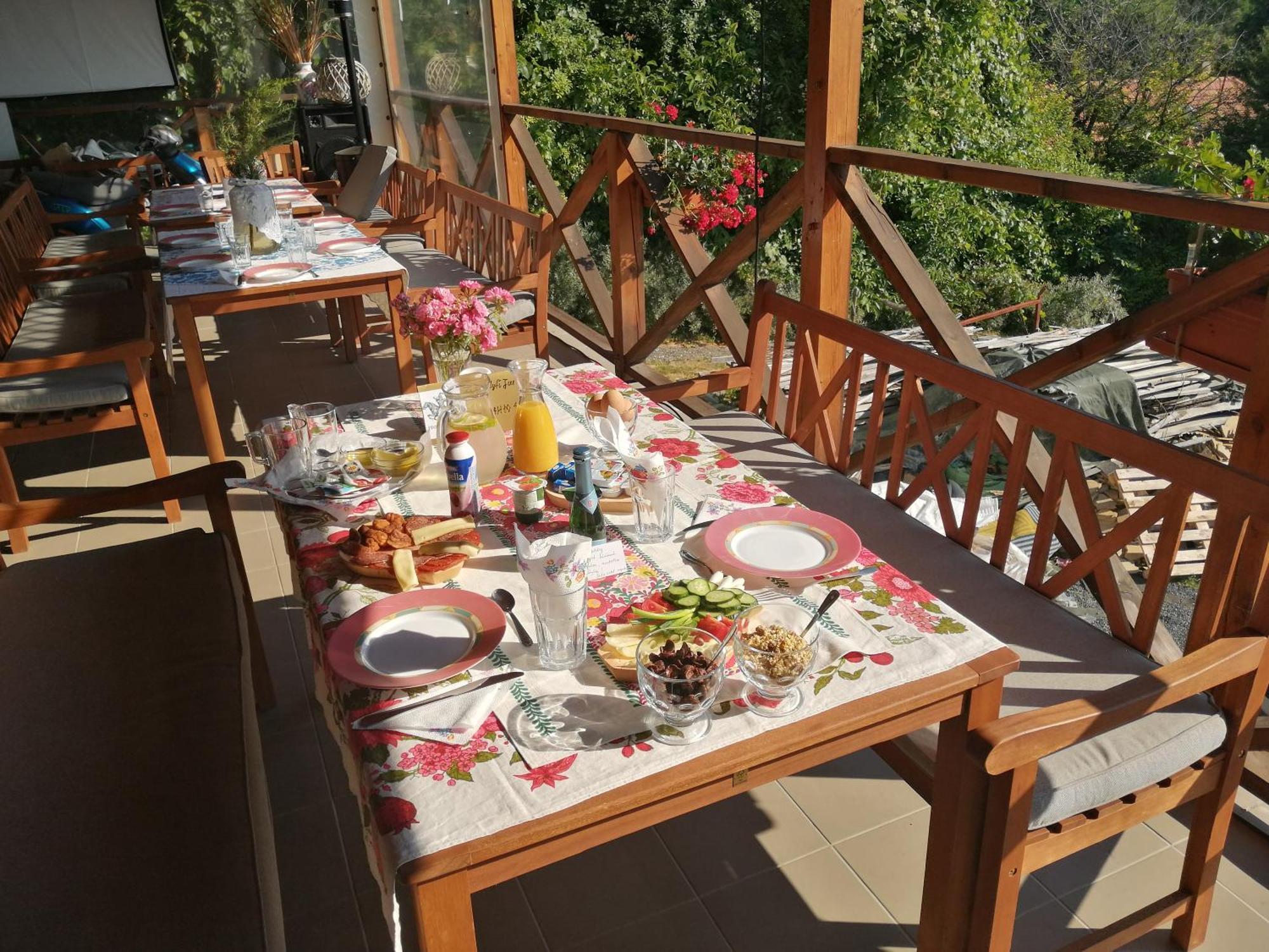 Jurta Hotel Balatongyoeroek 外观 照片